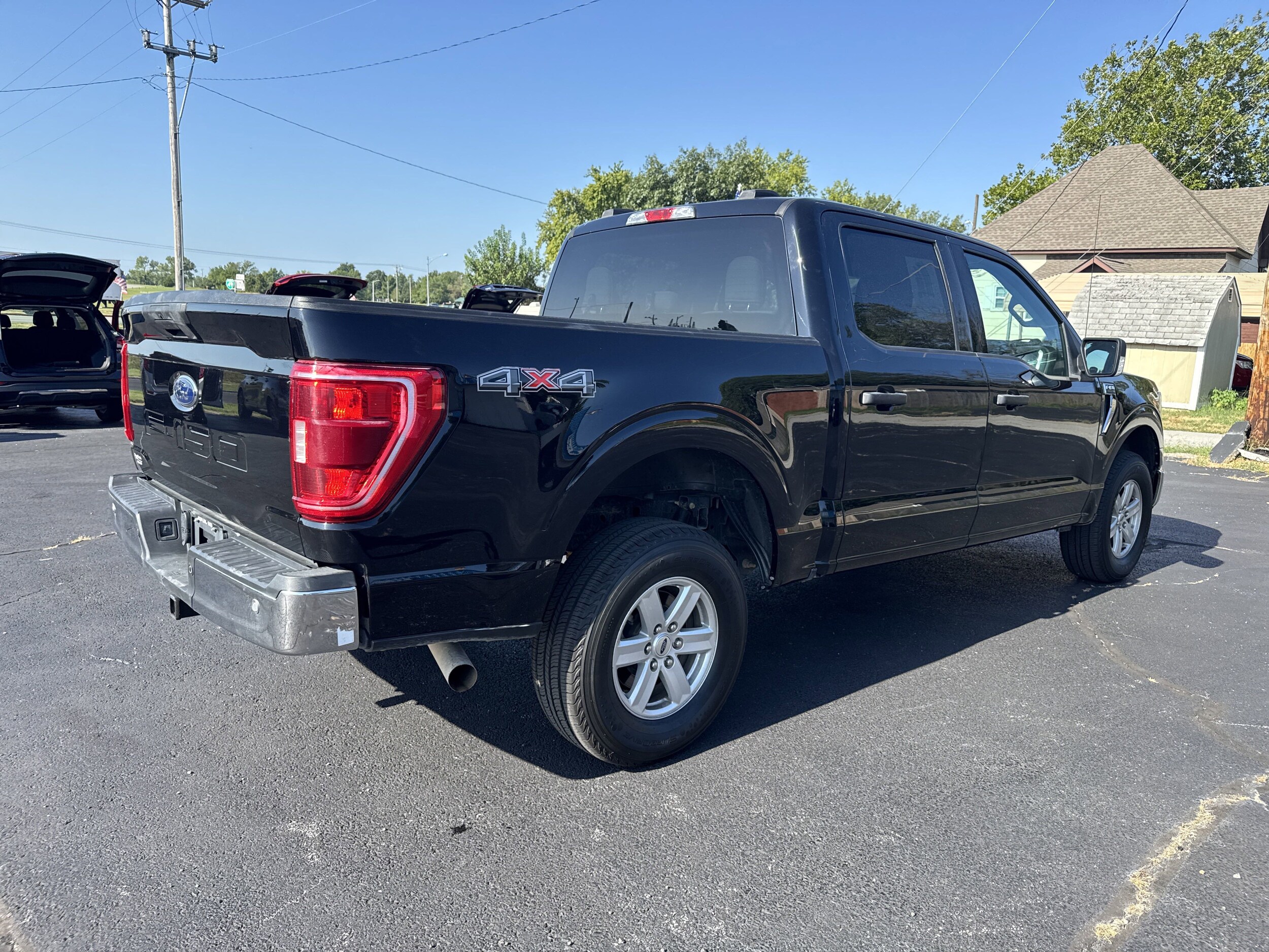 2021 Ford F-150 XLT photo 3