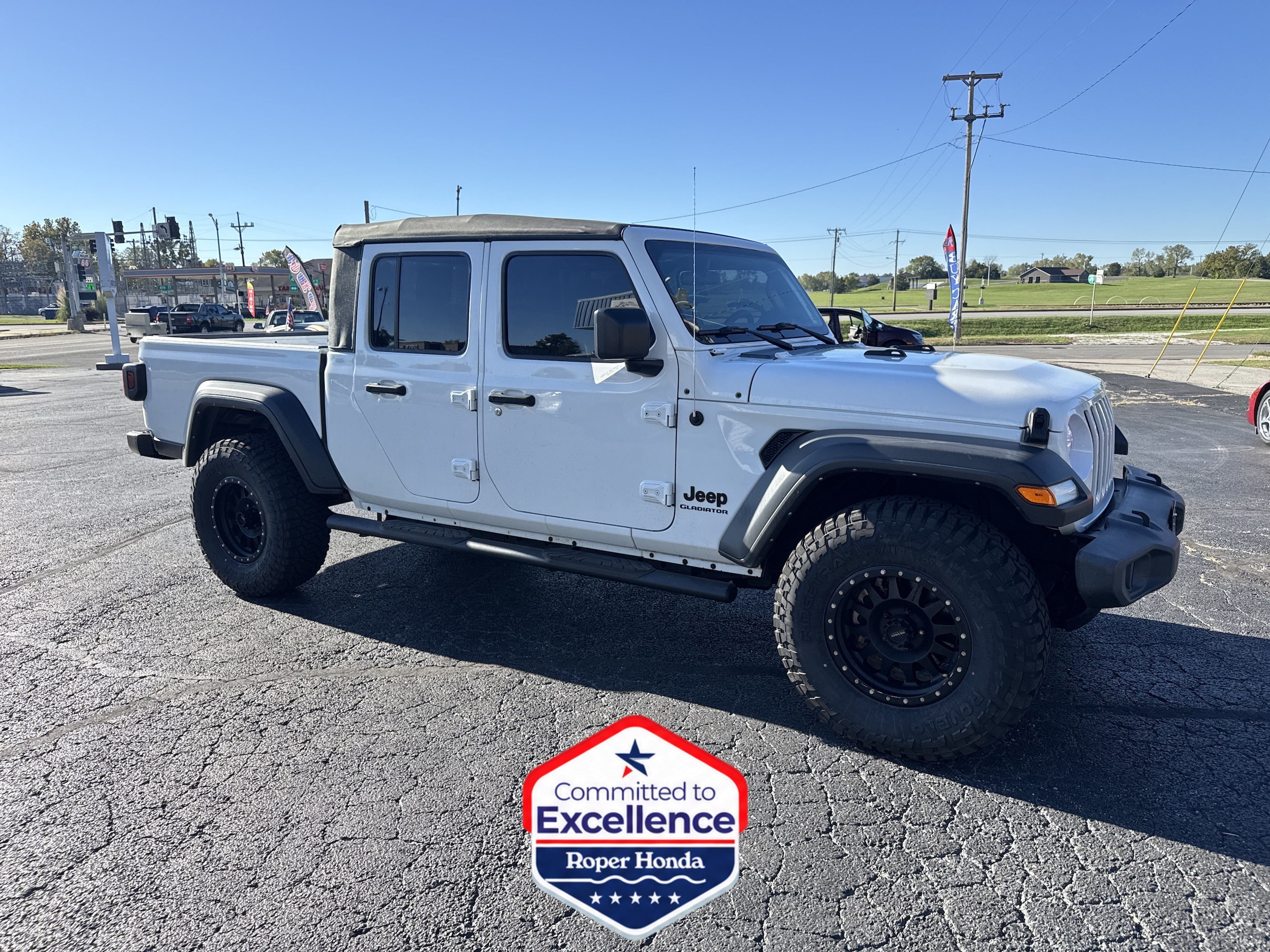 2022 Jeep Gladiator Sport