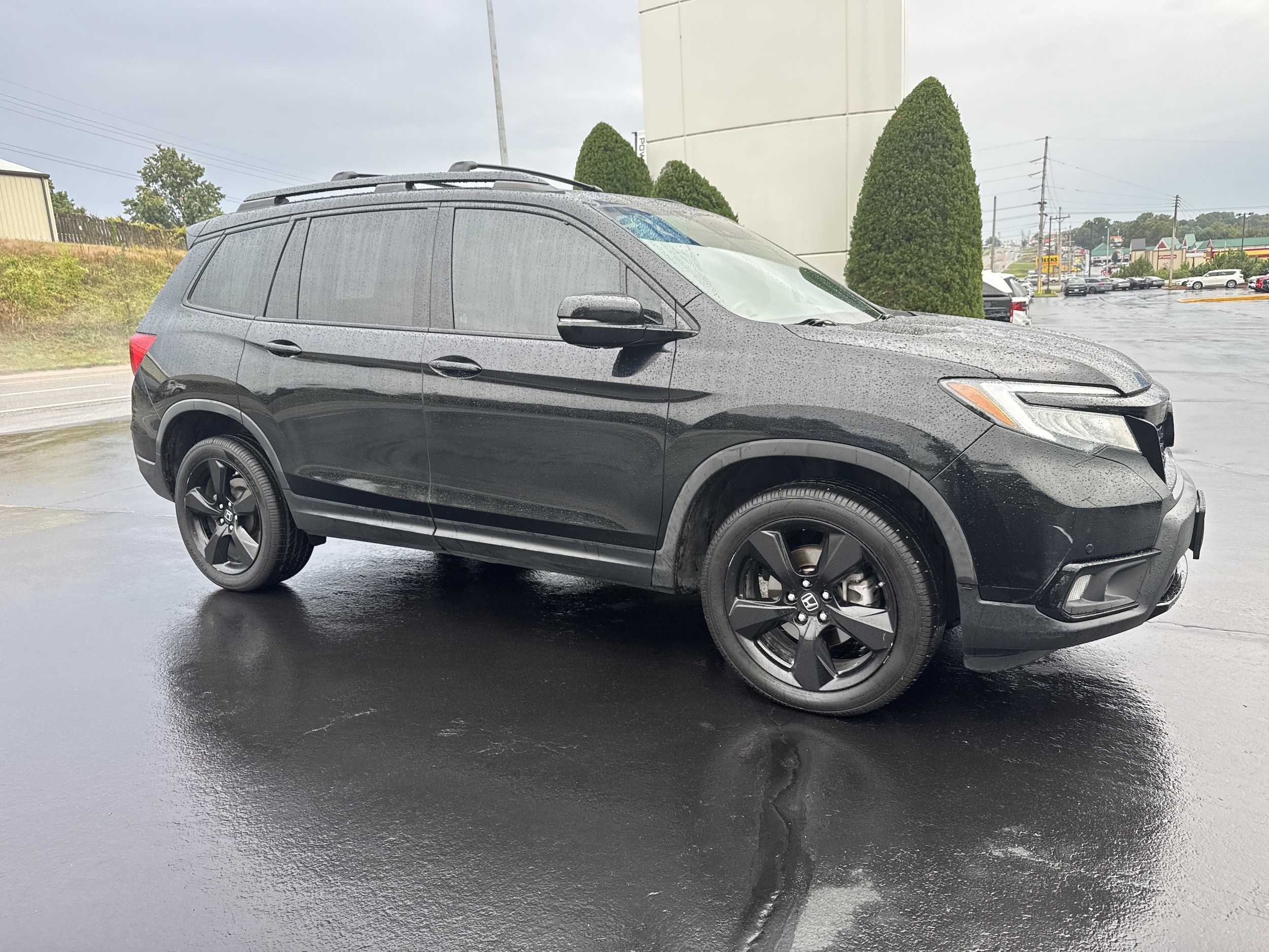 2019 Honda Passport Elite's photo