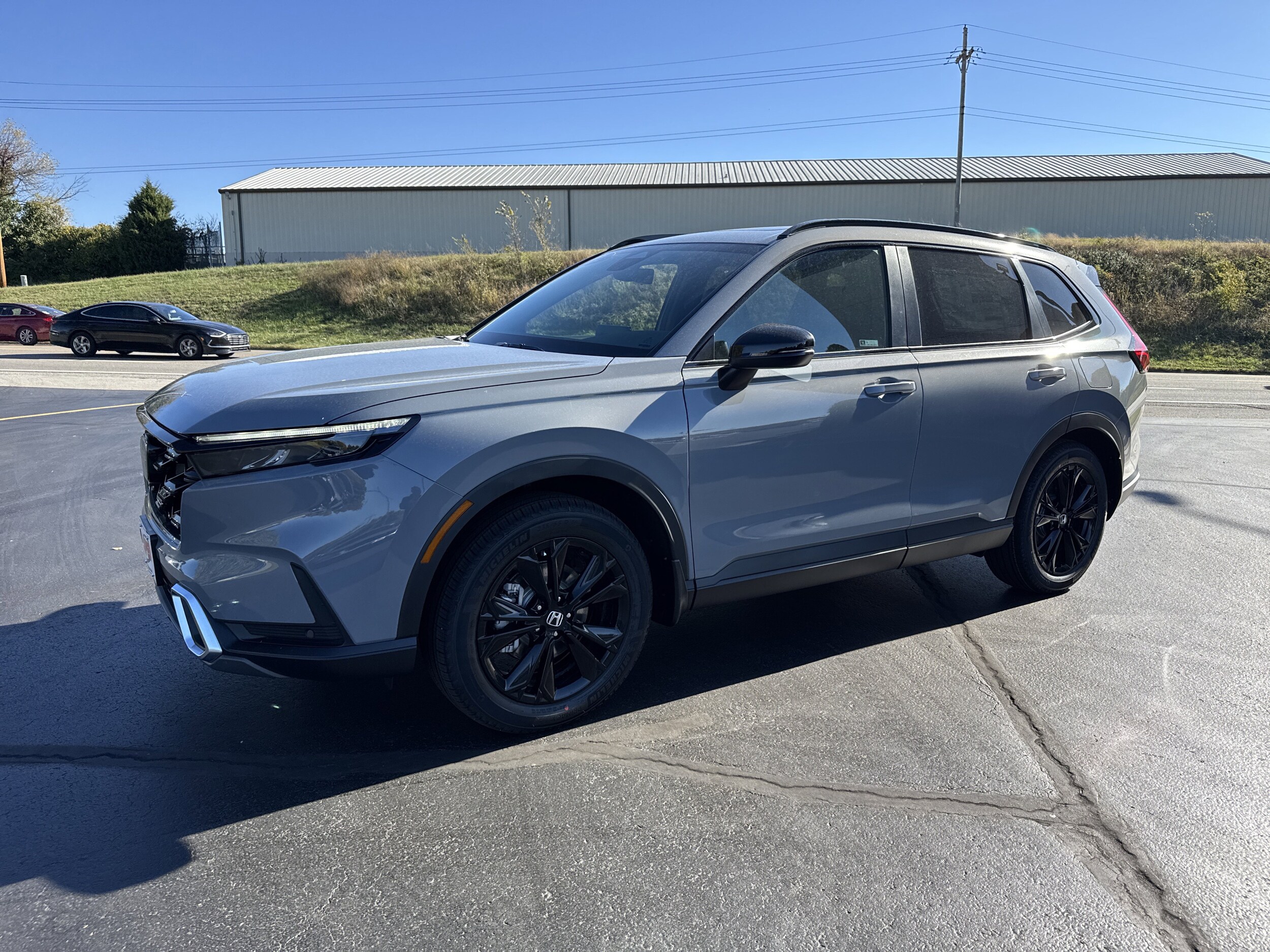 2026 Honda CR-V Hybrid Sport Touring photo 2