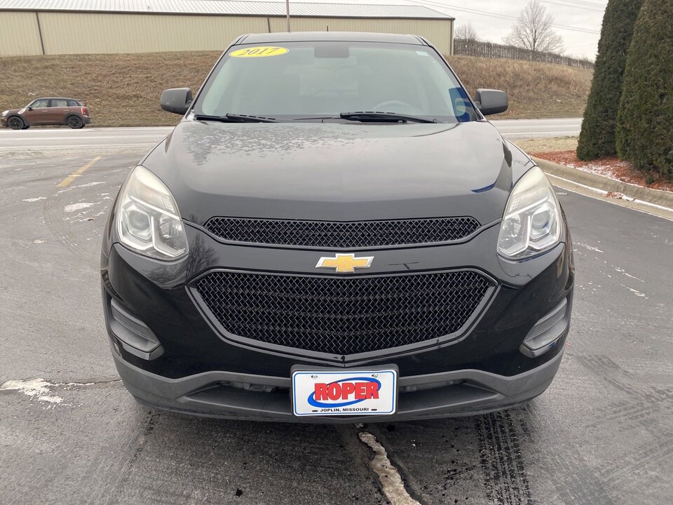 Used 2017 Chevrolet Equinox LS with VIN 2GNALBEK7H1500696 for sale in Joplin, MO