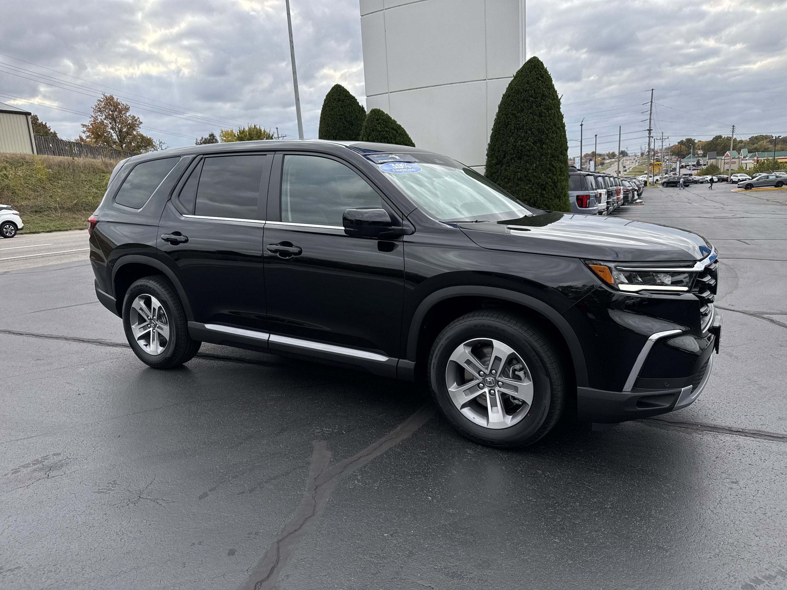 2025 Honda Pilot EX-L's photo
