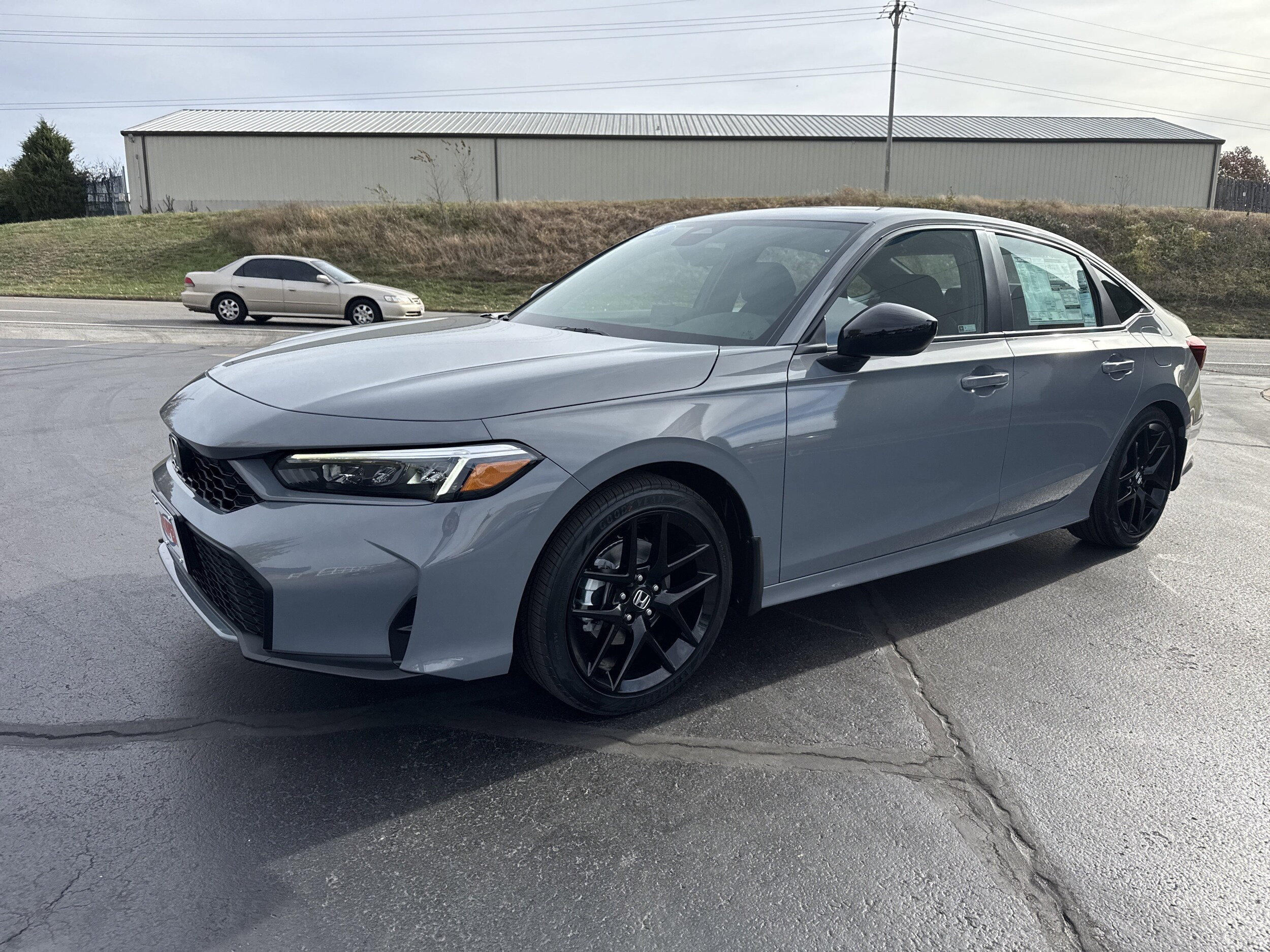 2026 Honda Civic Hybrid Sport photo 2