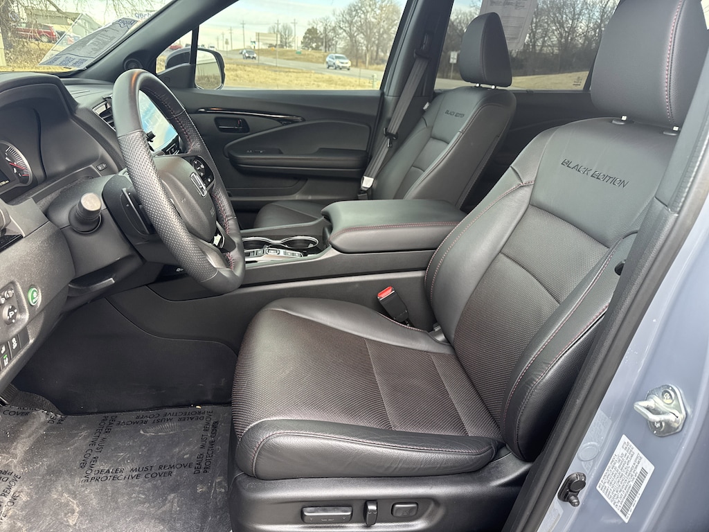 Used 2025 Honda Passport Black Edition SUV