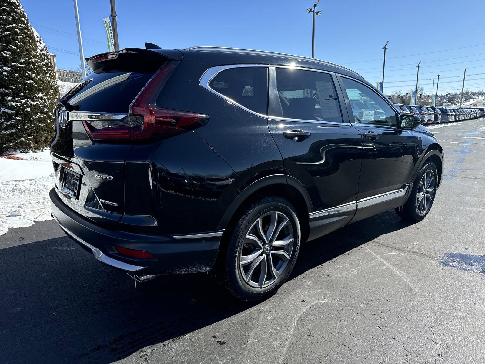 2022 Honda CR-V Touring photo 4