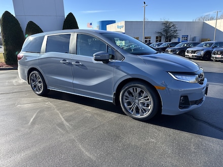 2026 Honda Odyssey Touring Van Passenger