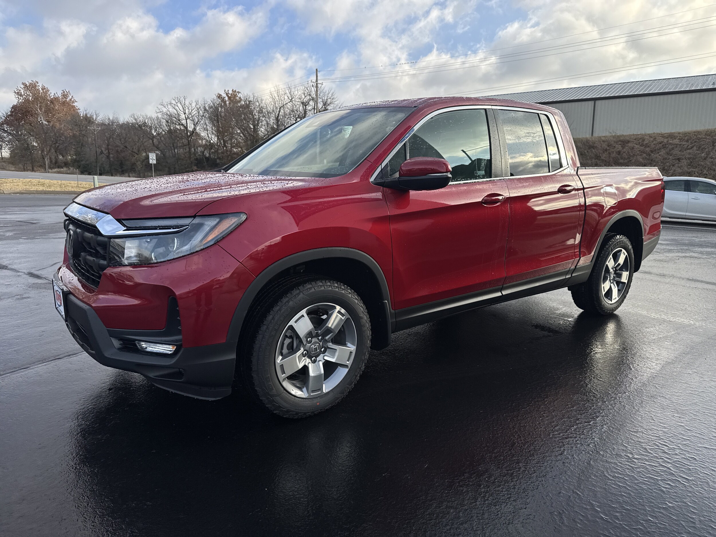 2026 Honda Ridgeline RTL photo 2