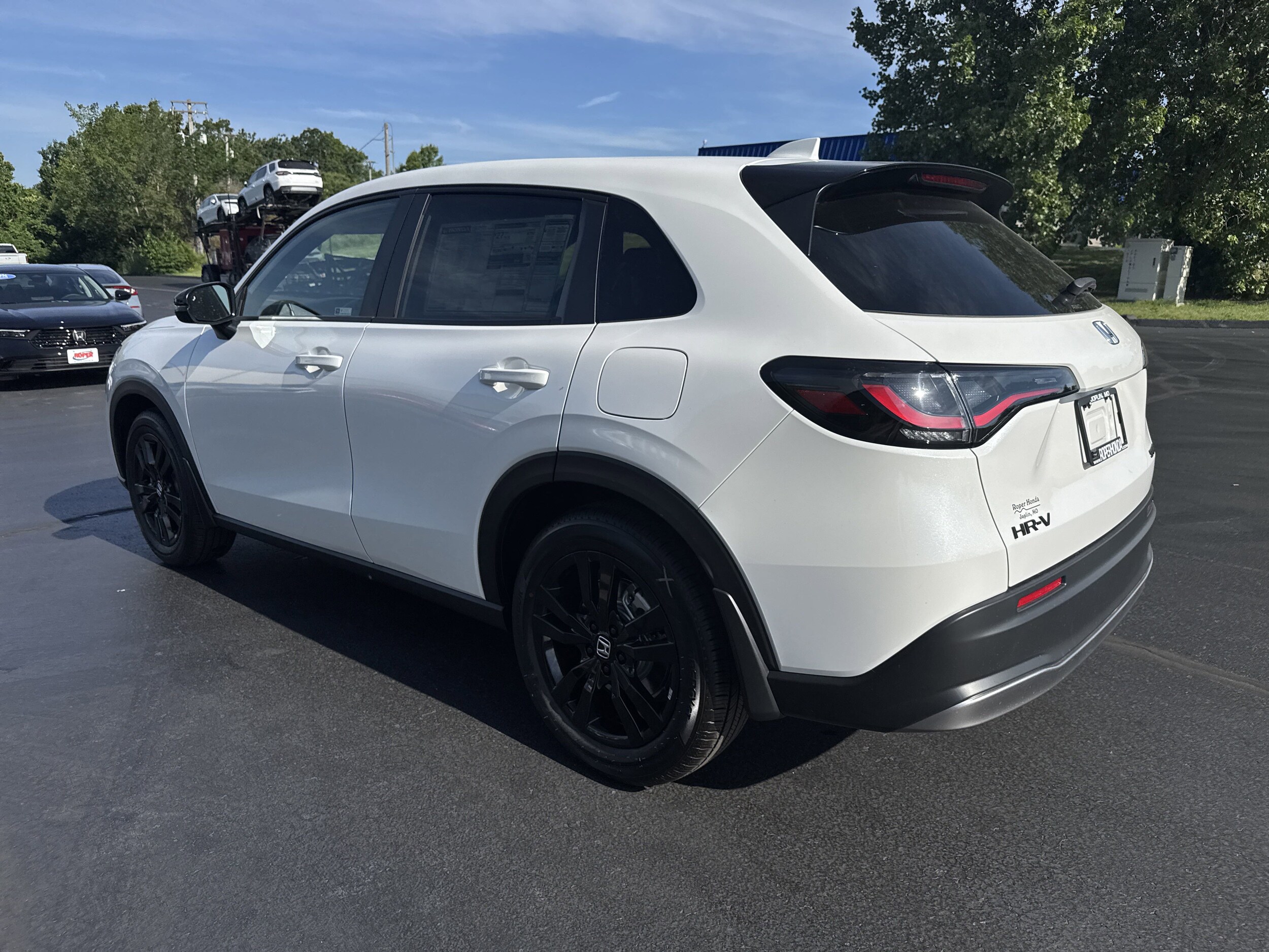 2026 Honda HR-V Sport photo 3