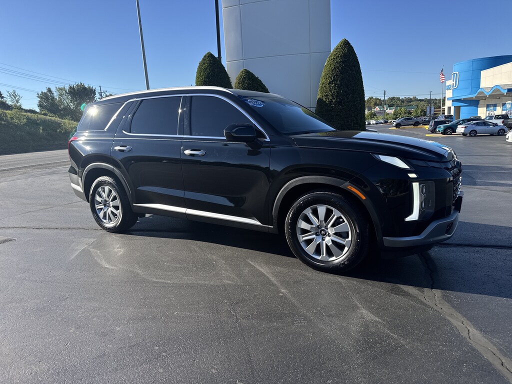 Used 2023 Hyundai Palisade SEL SUV