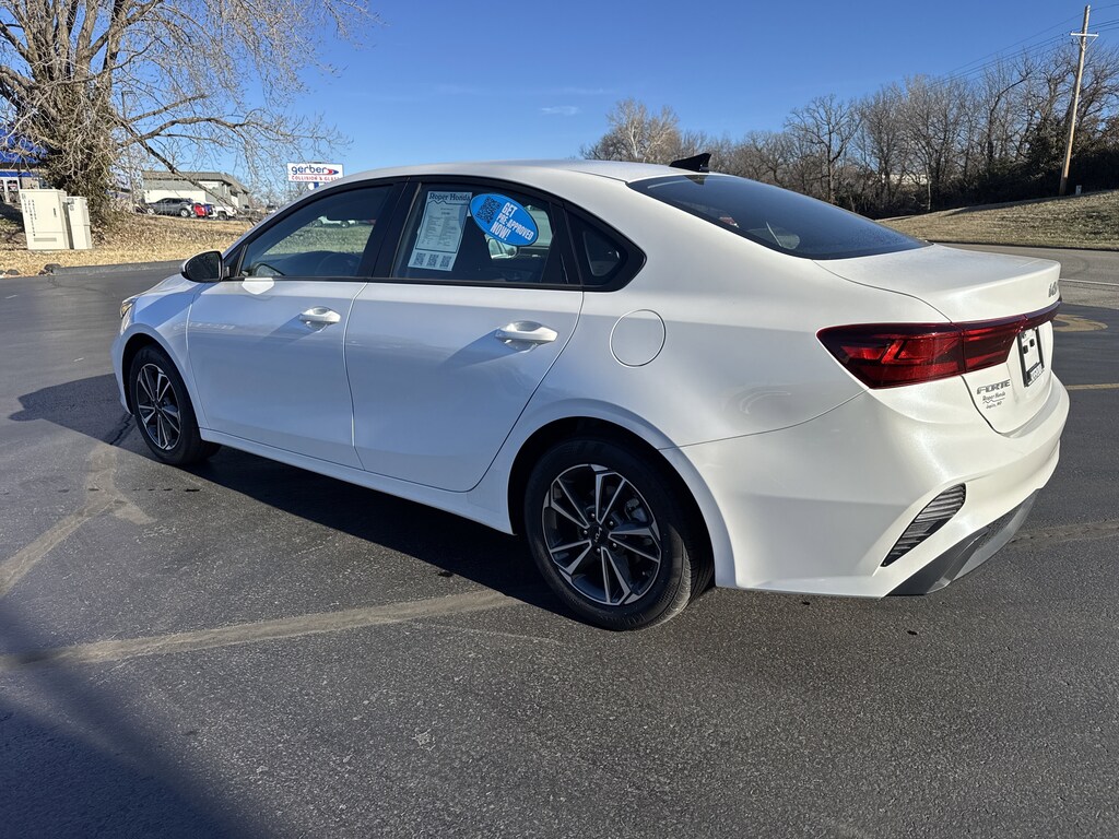 Used 2024 Kia Forte LXS Sedan