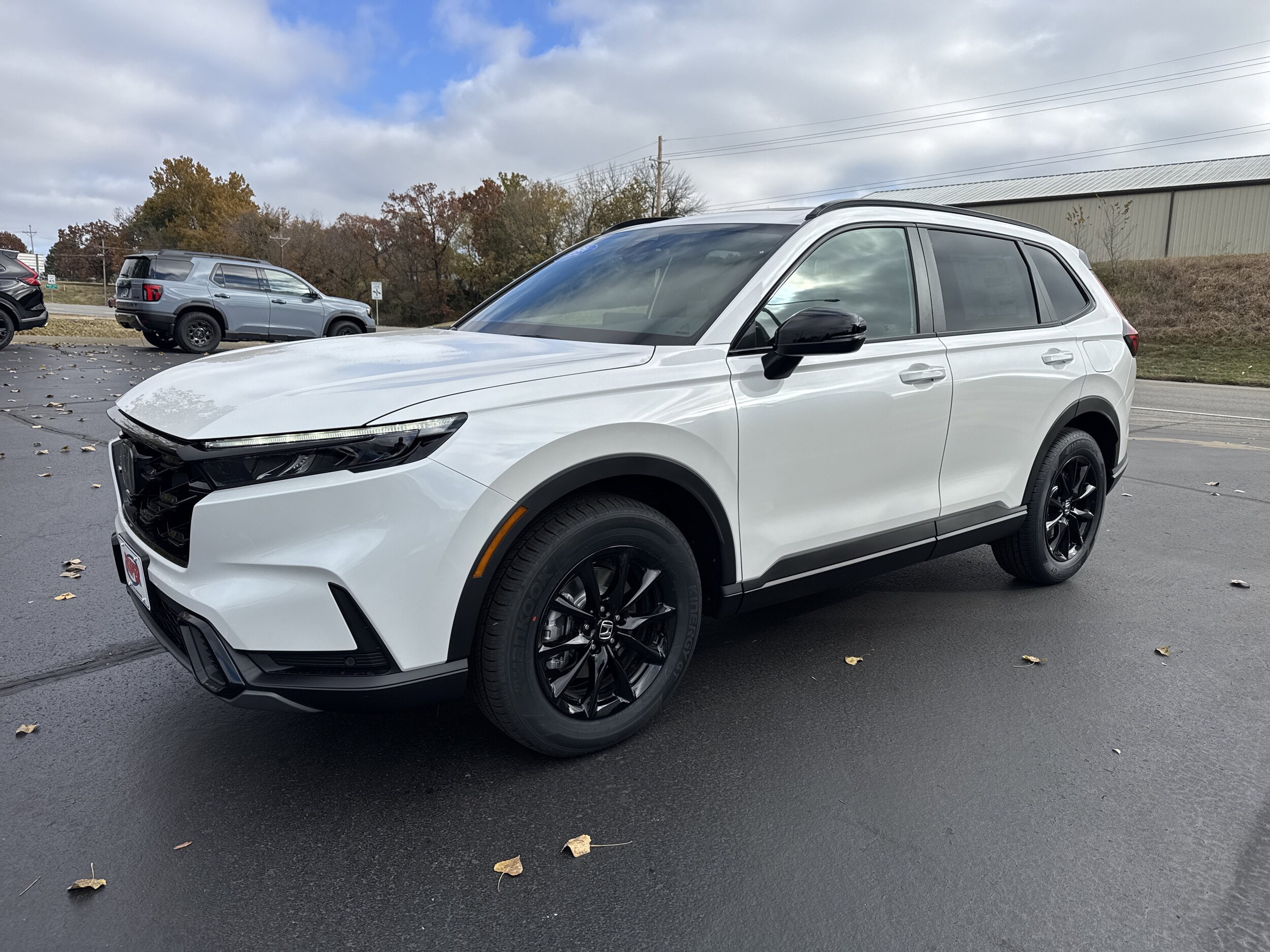 2026 Honda CR-V Hybrid Sport-L photo 3