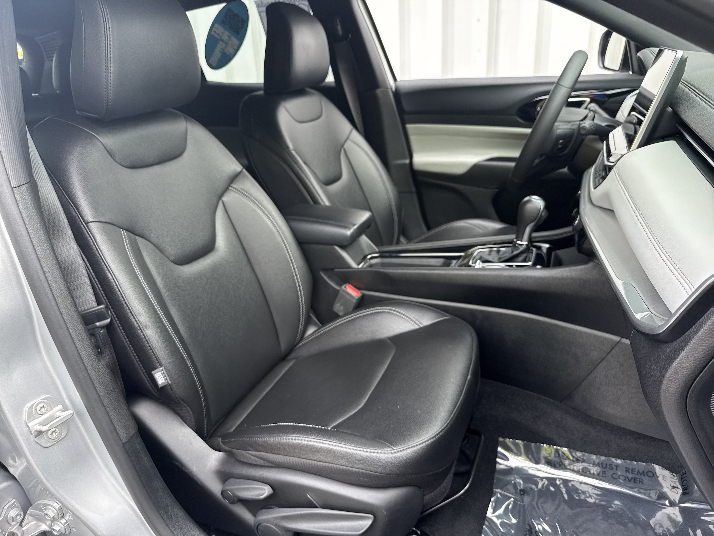 2025 Jeep Compass Limited - Photo 14