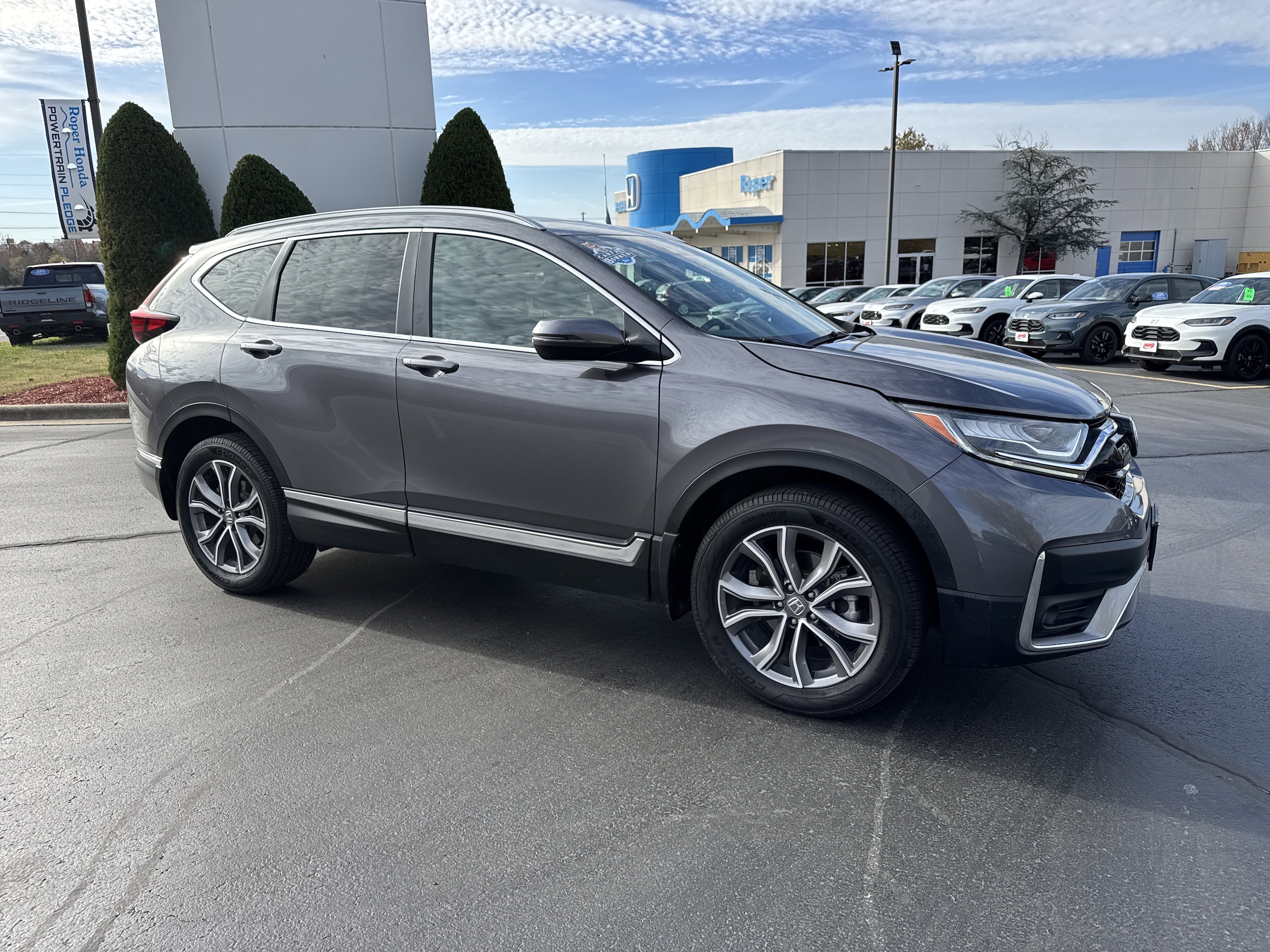 2021 Honda CR-V Touring's photo