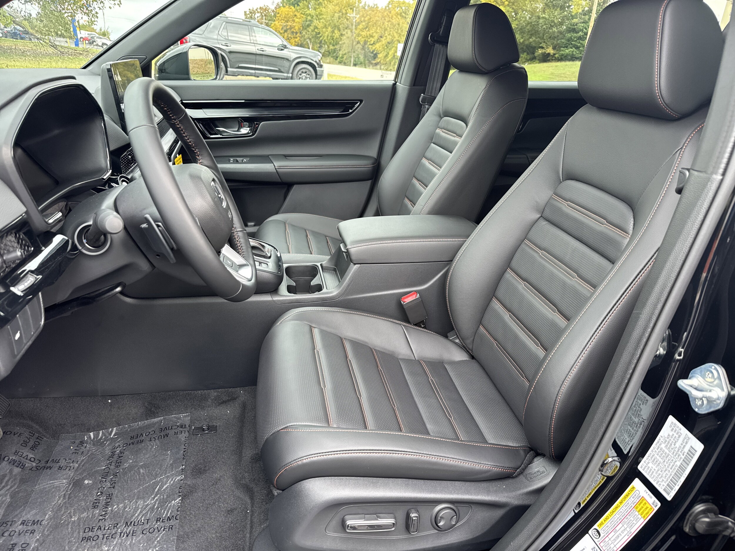 2026 Honda CR-V Hybrid Sport Touring photo 4