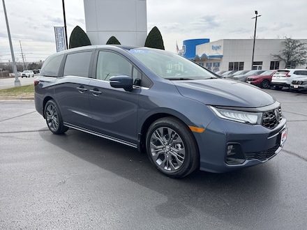 2026 Honda Odyssey Touring Van Passenger