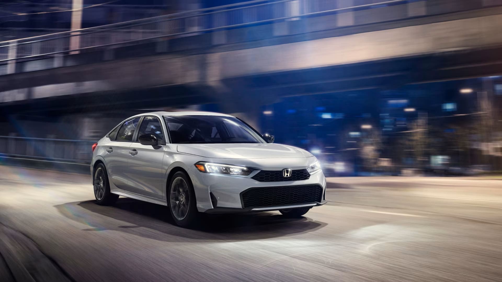 2026 civic hybrid white.jpg