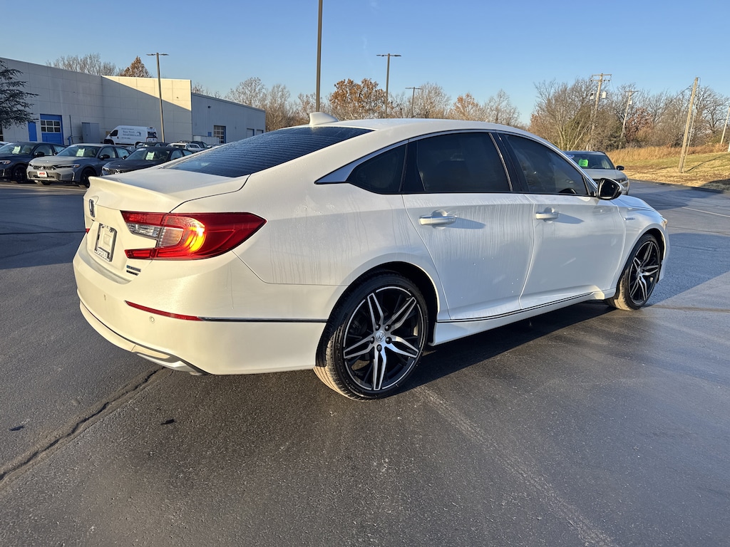 Used 2021 Honda Accord Hybrid Touring Sedan