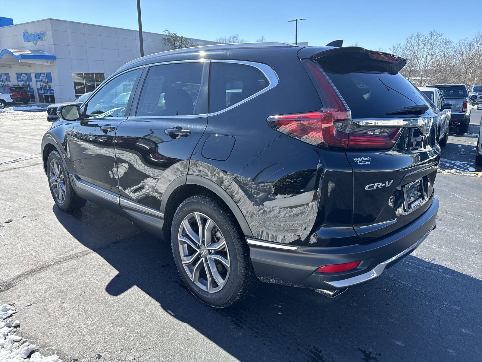 2022 Honda CR-V Touring photo 3