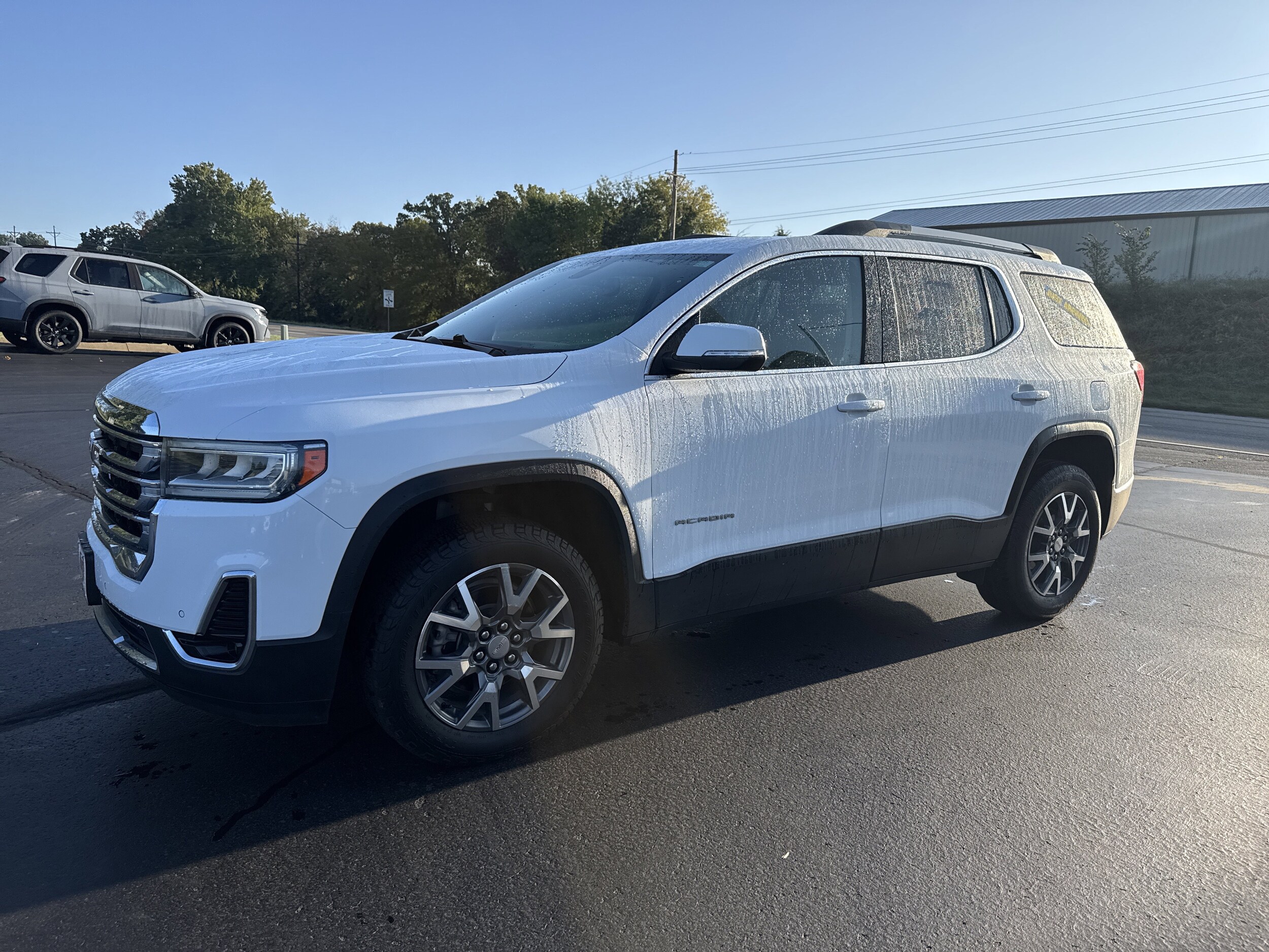 2023 Gmc Acadia SLT photo 2