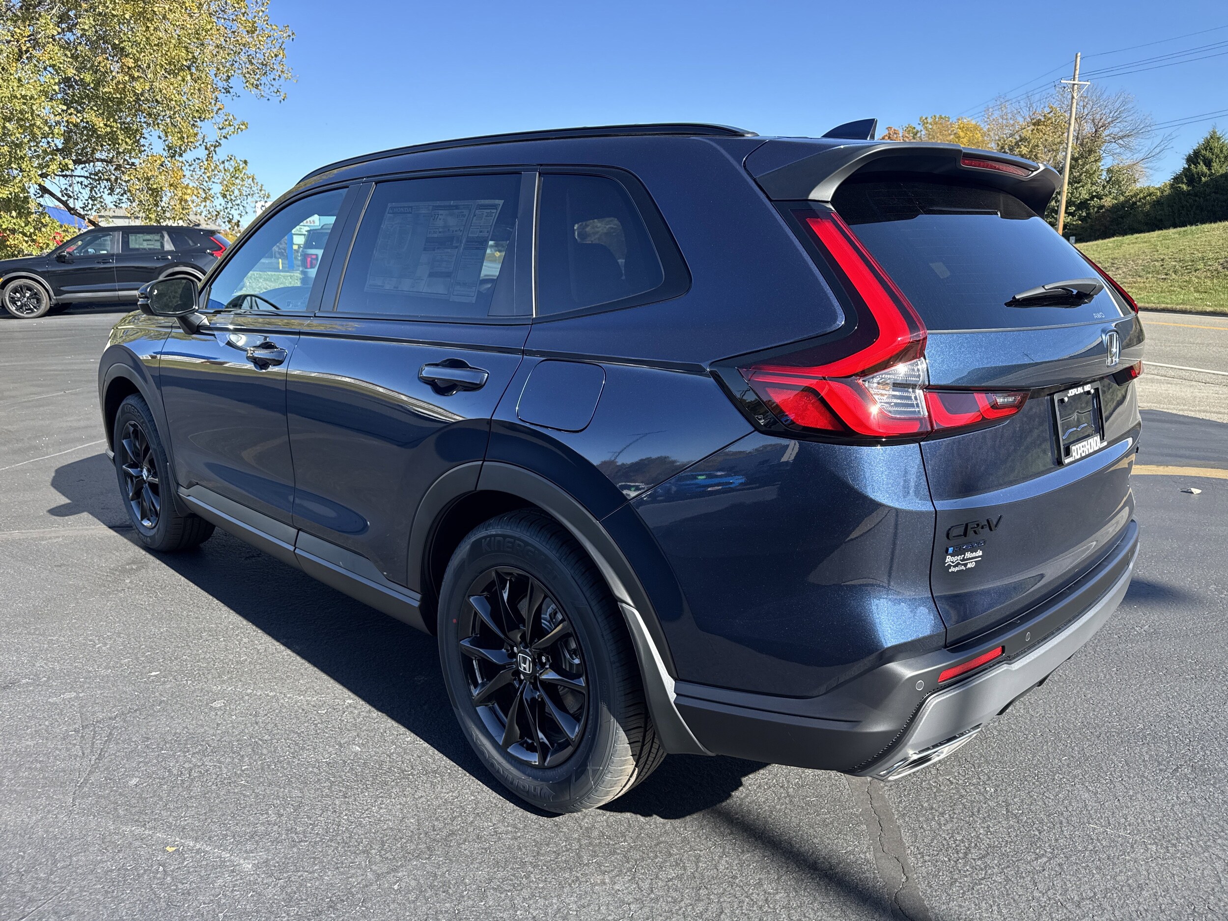 2026 Honda CR-V Hybrid Sport-L photo 3