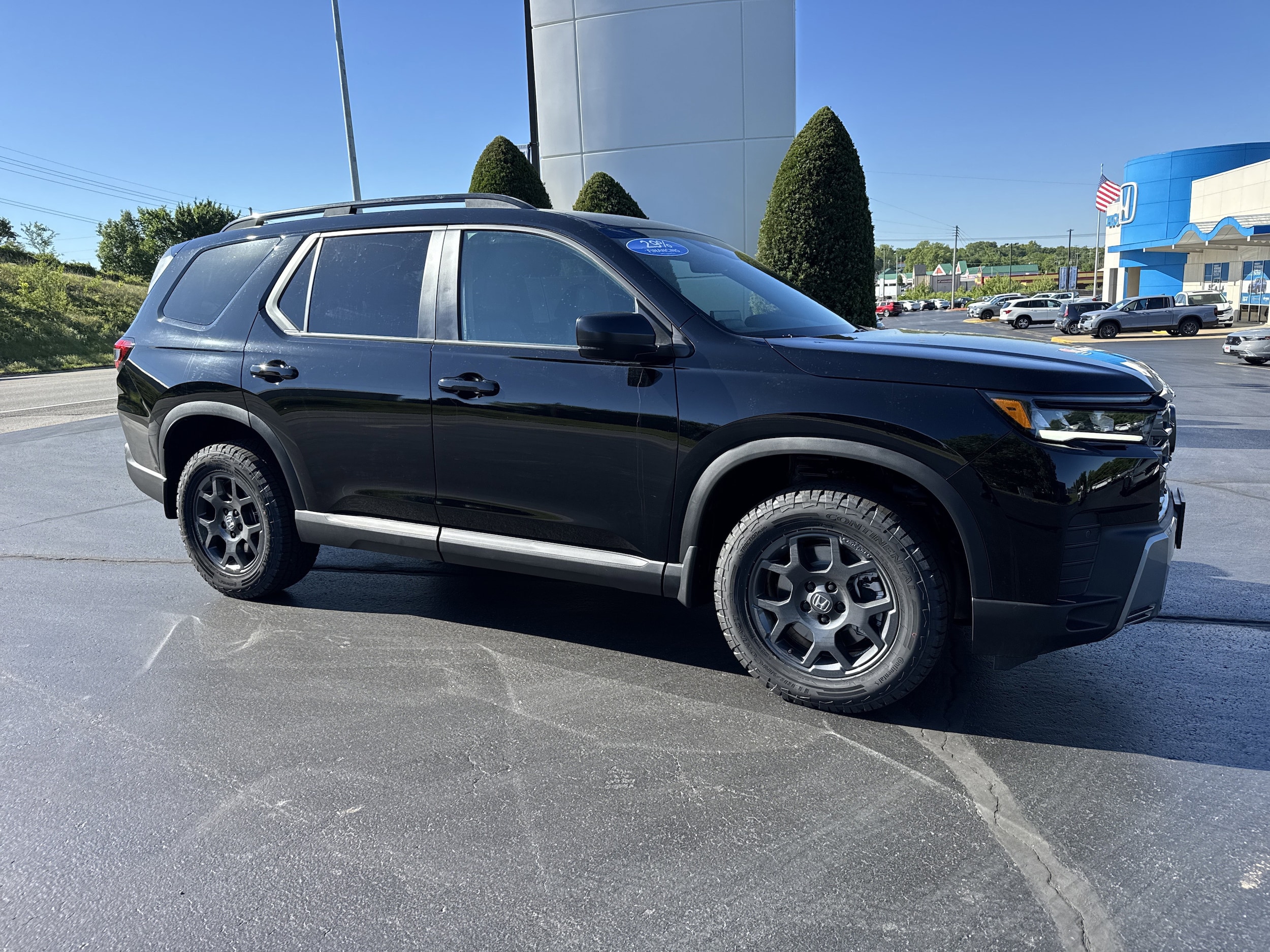 2026 Honda Pilot TrailSport AWD's photo