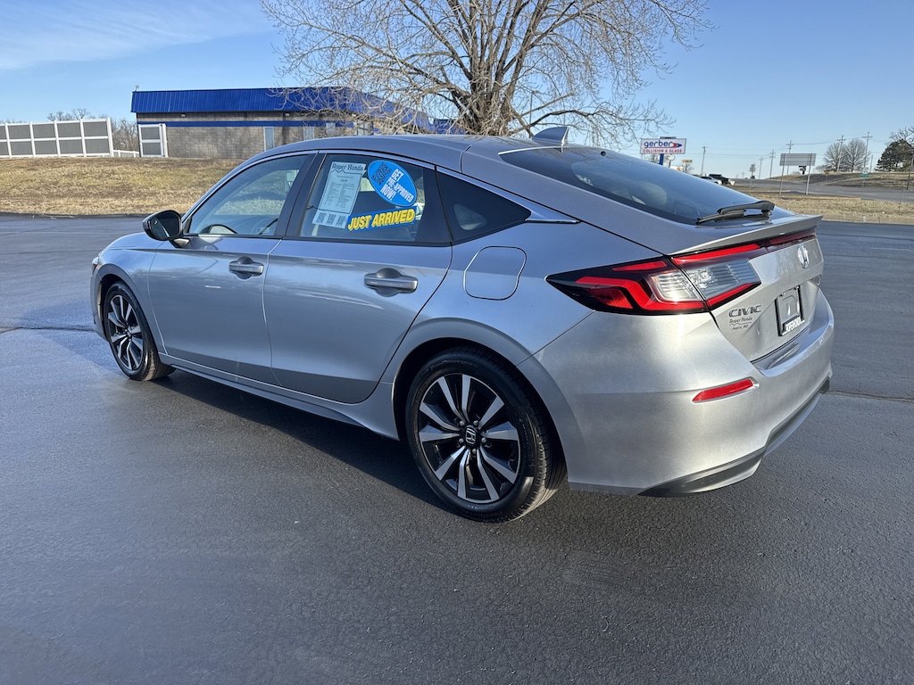 Used 2024 Honda Civic EX-L Hatchback