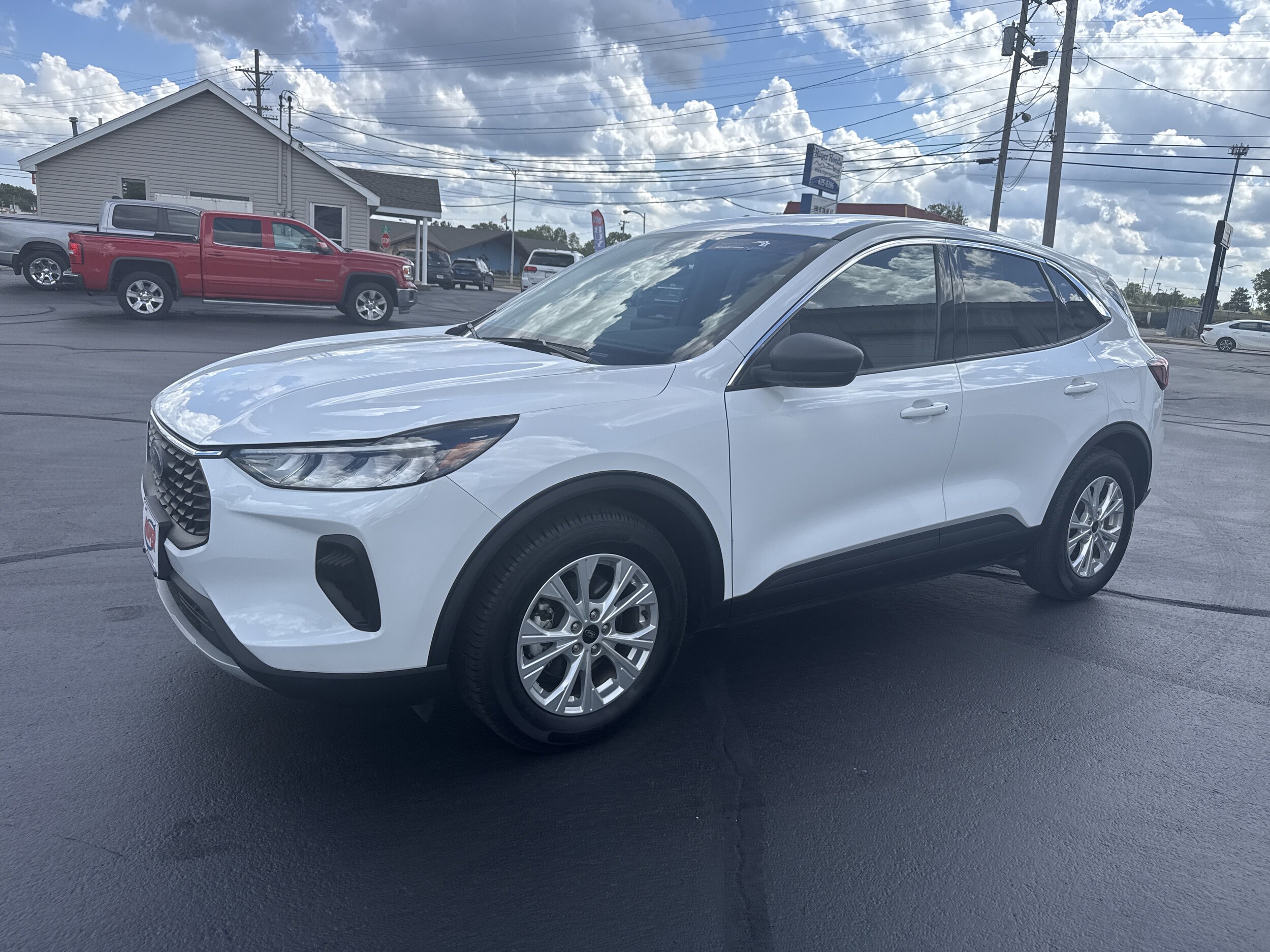 2024 Ford Escape Active photo 2