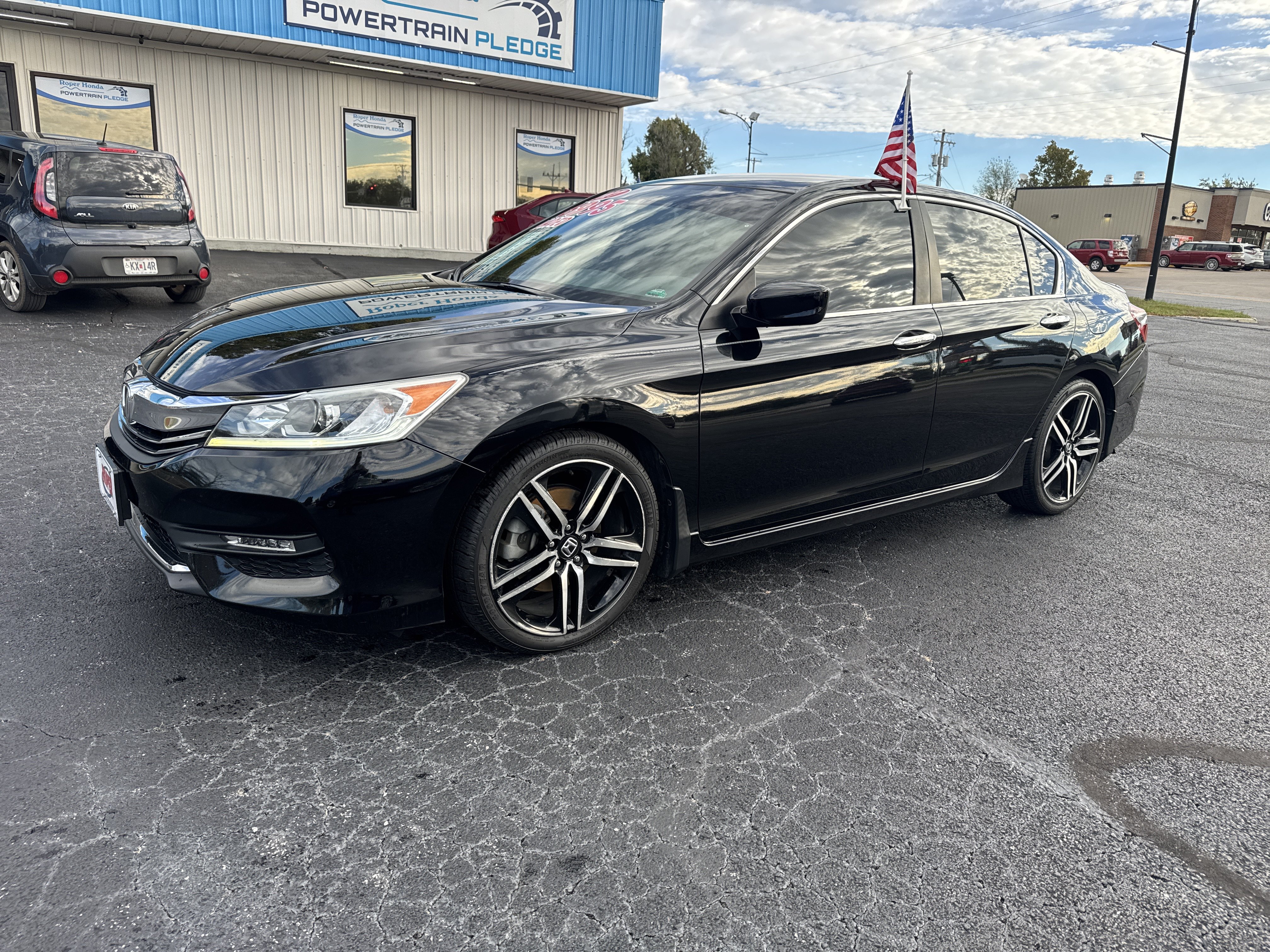 Used 2017 Honda Accord Sport SE Sedan