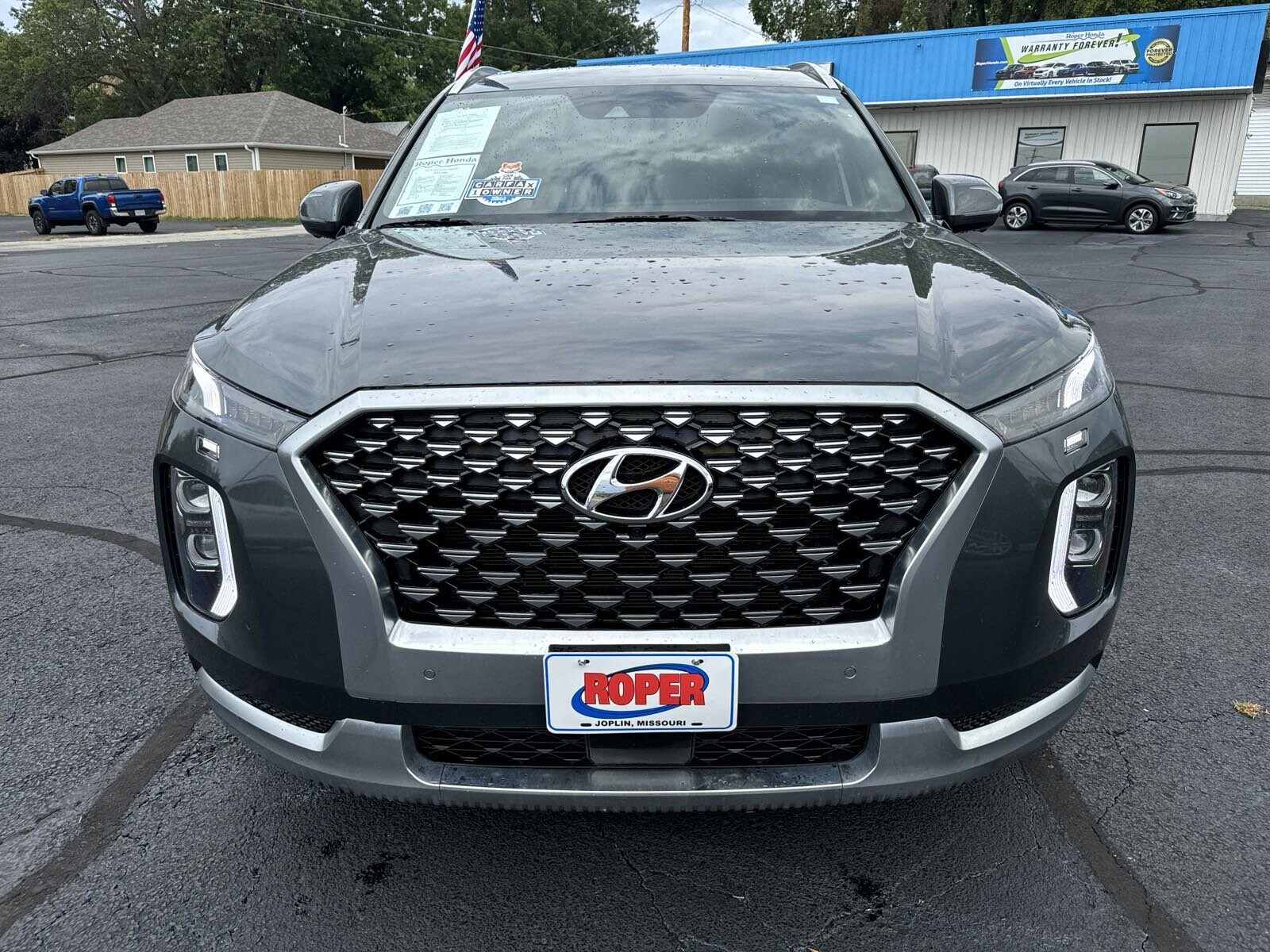 Used 2021 Hyundai Palisade Calligraphy with VIN KM8R7DHE3MU325701 for sale in Joplin, MO