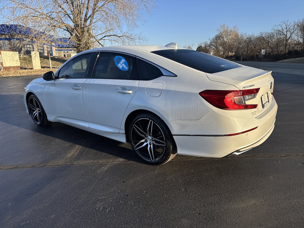 Used 2021 Honda Accord Hybrid Touring Sedan