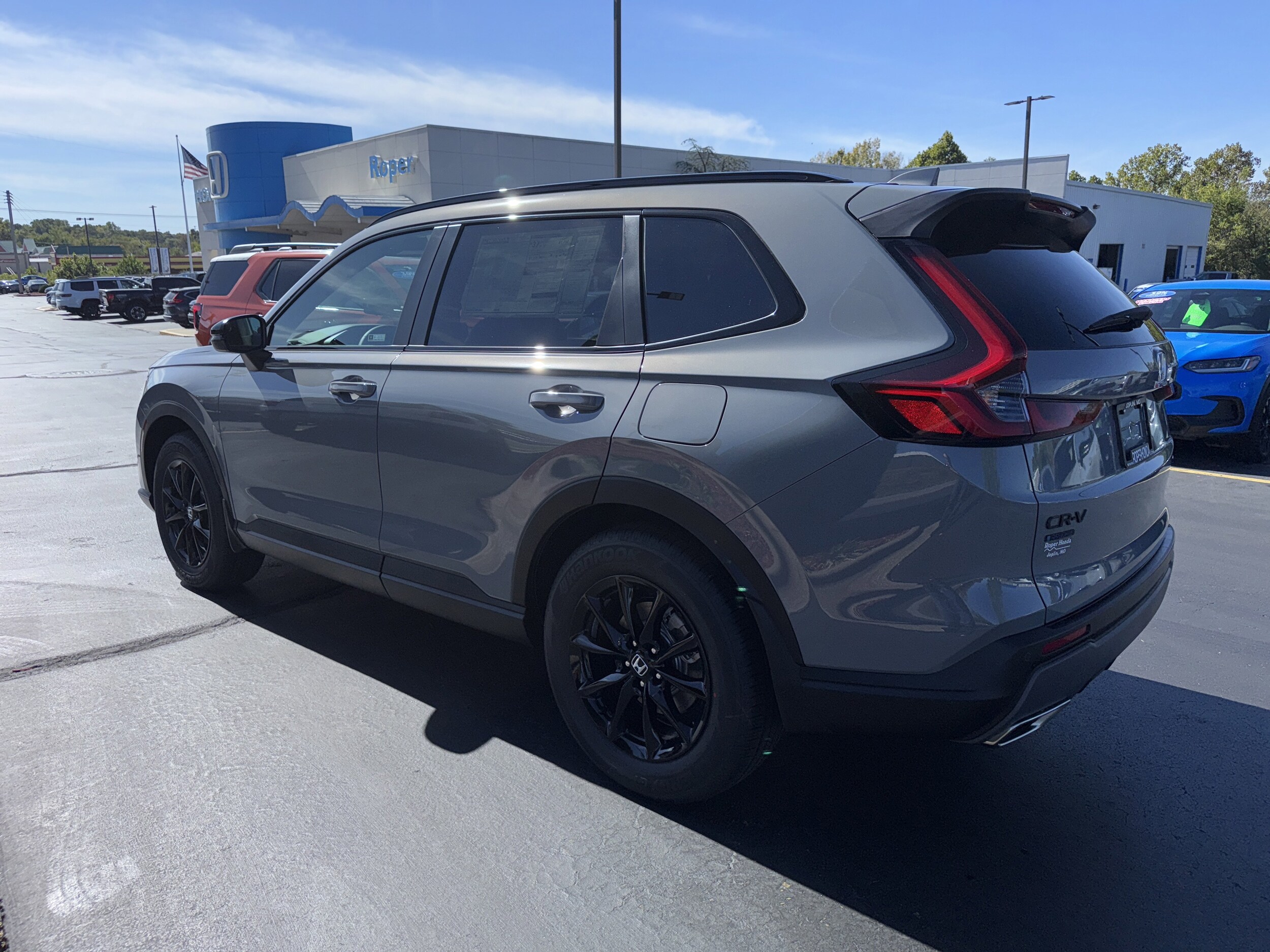 2026 Honda CR-V Hybrid Sport-L photo 3