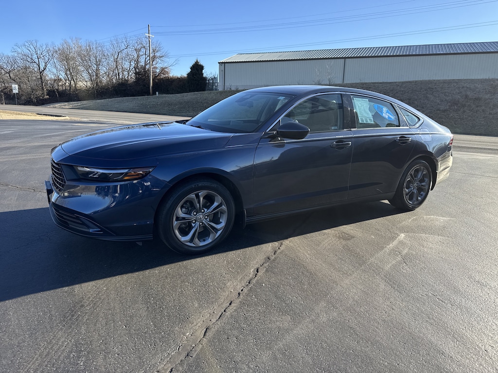 Used 2024 Honda Accord EX Sedan