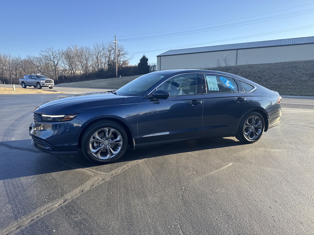 Used 2023 Honda Accord EX Sedan