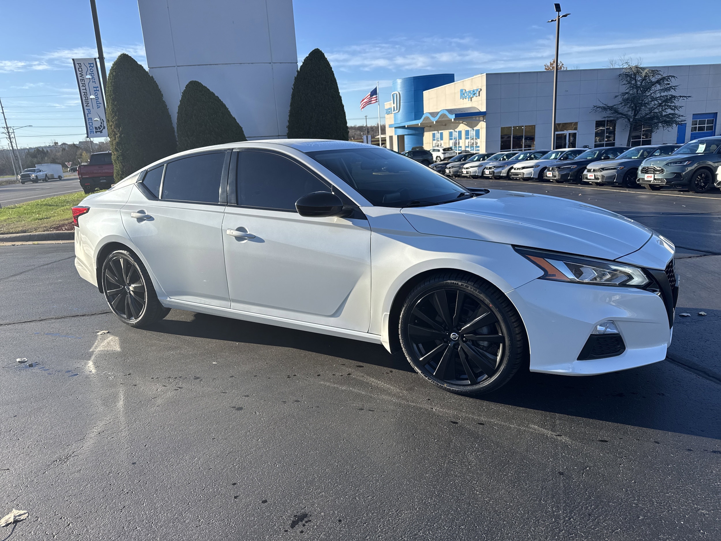 2019 Nissan Altima SR