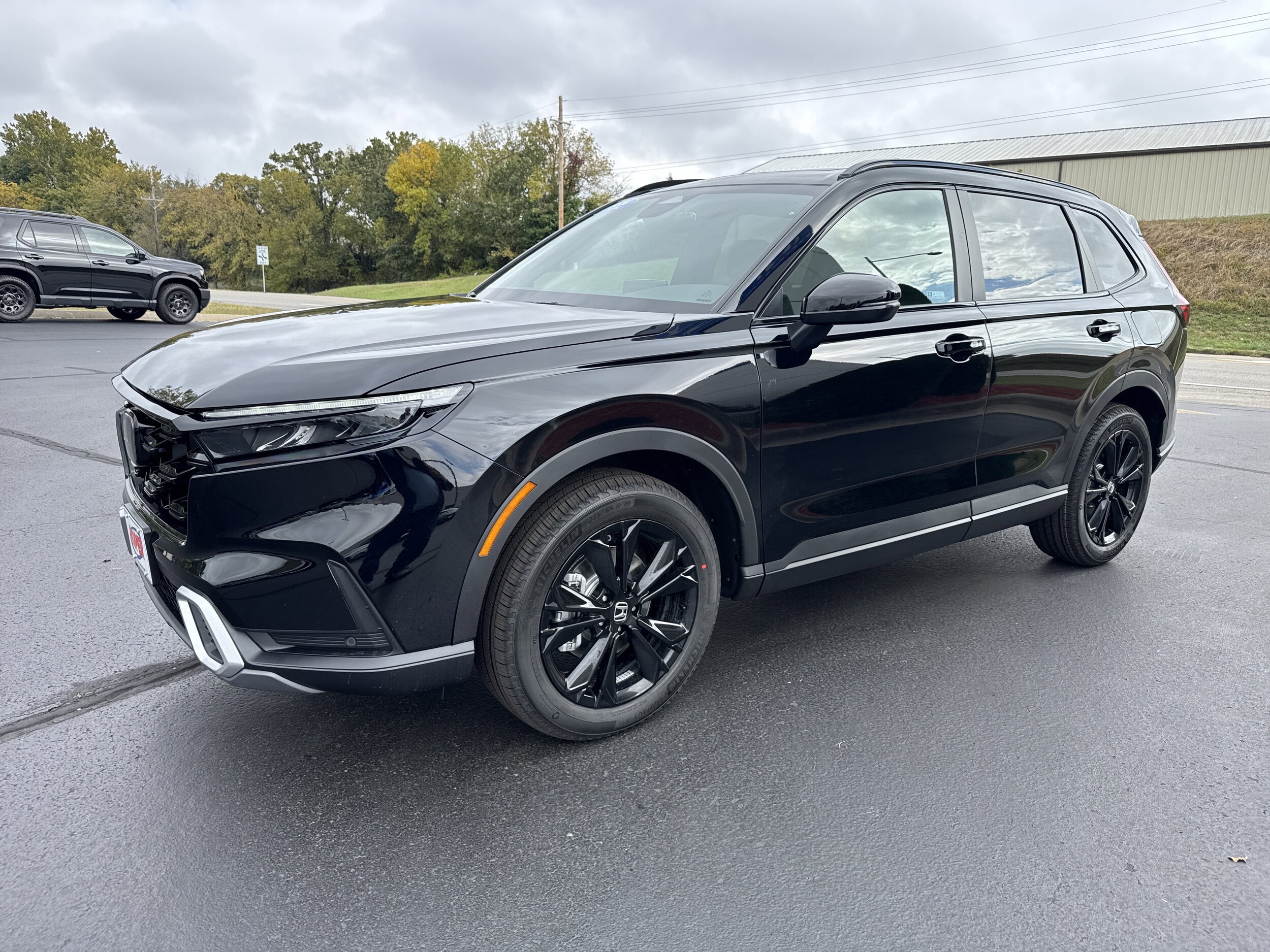 2026 Honda CR-V Hybrid Sport Touring photo 3