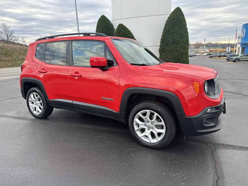 Used 2018 Jeep Renegade Latitude 4x4 SUV