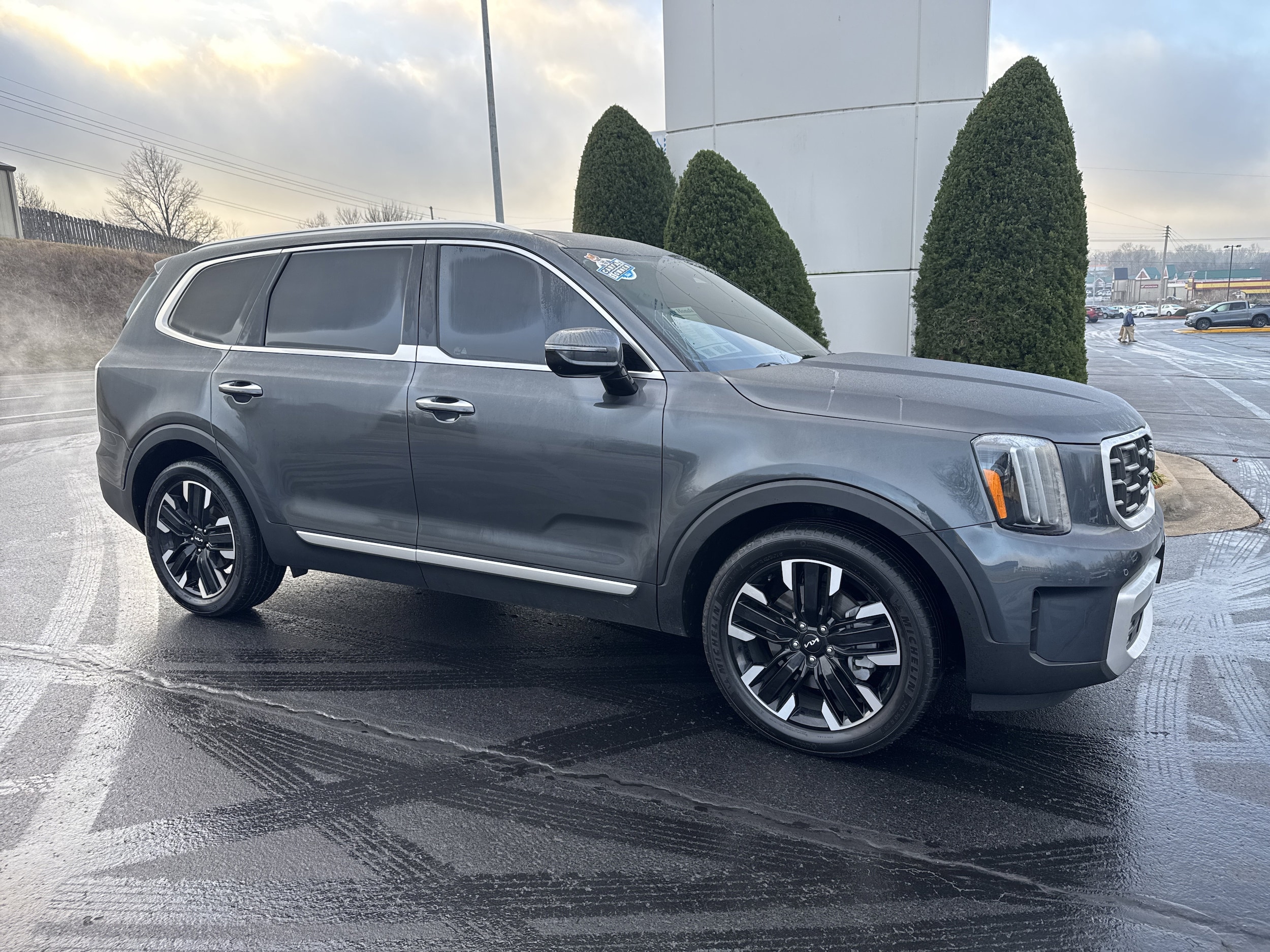 2024 Kia Telluride SX's photo