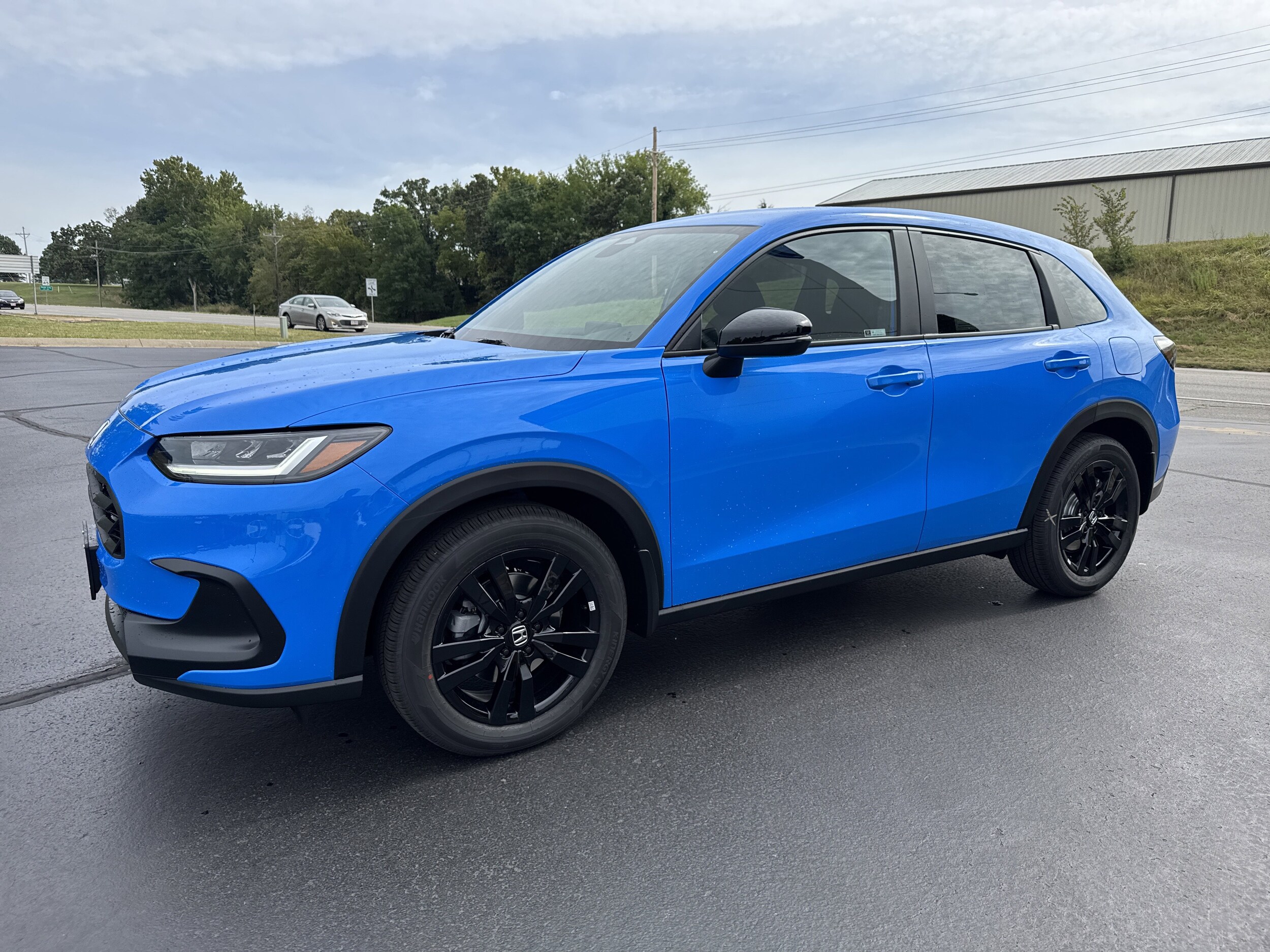 2026 Honda HR-V Sport photo 2