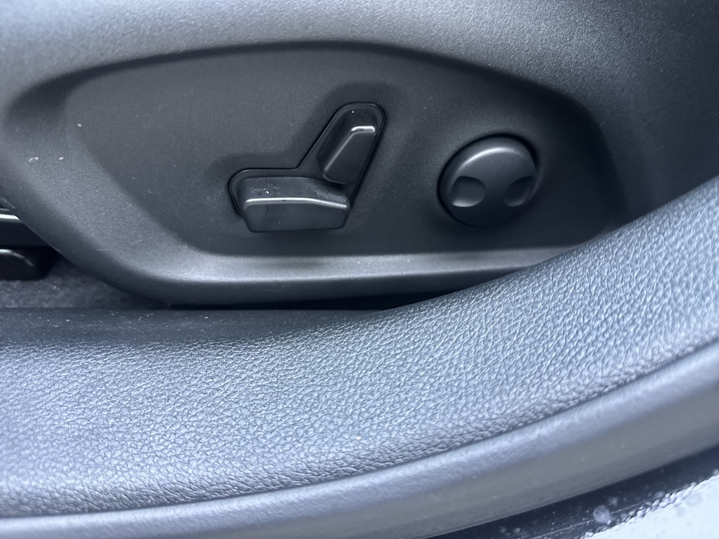 Used 2024 Jeep Compass Latitude Lux SUV