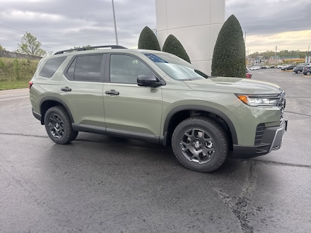 2026 Honda Pilot TrailSport SUV