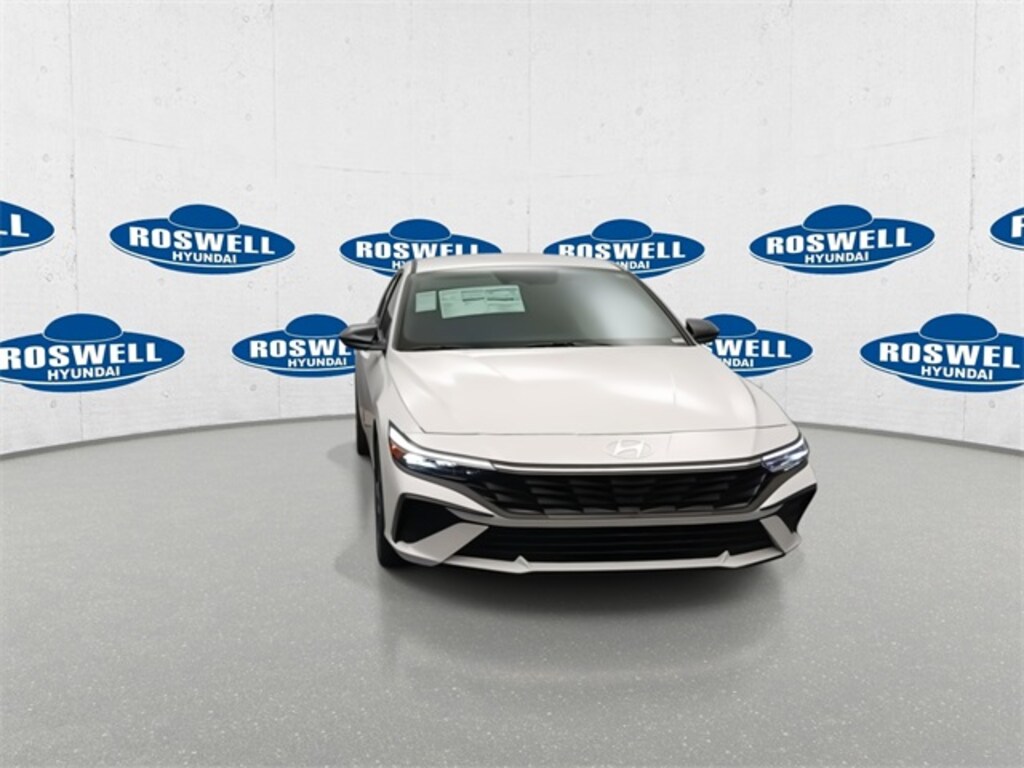 New 2025 Hyundai Elantra Hybrid SEL Sport Sedan