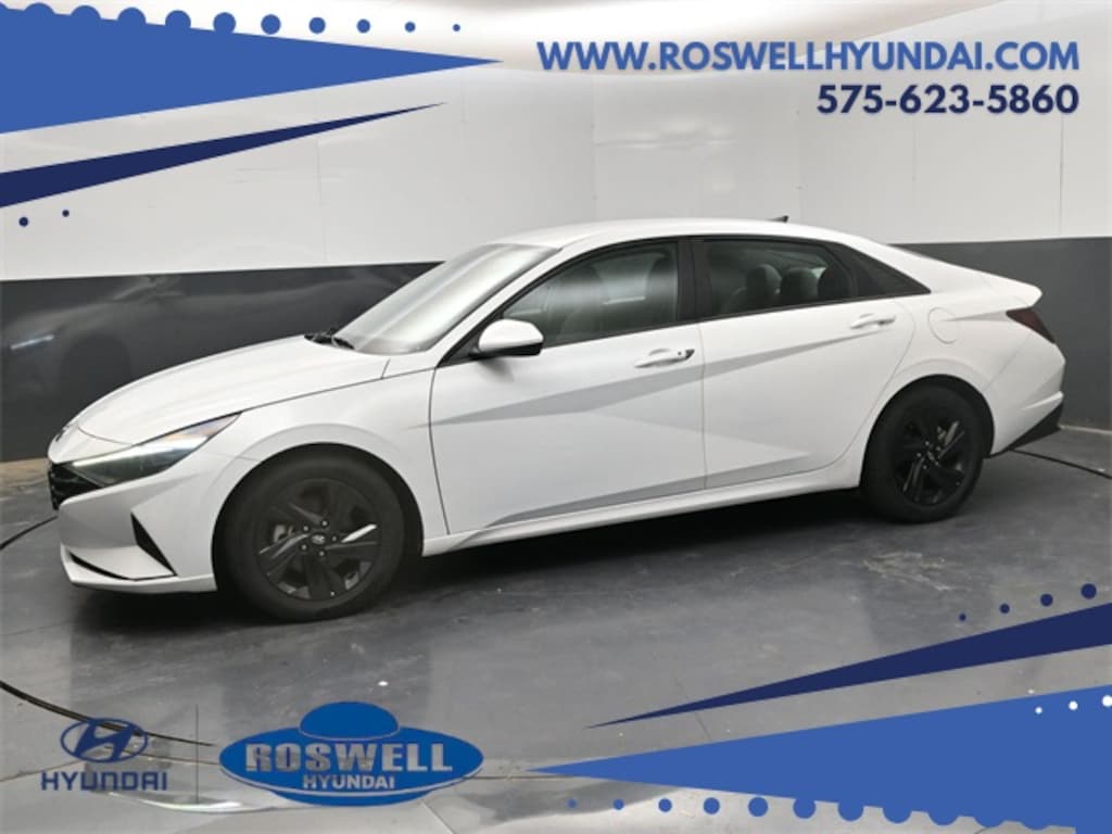 Used 2023 Hyundai Elantra SEL Sedan