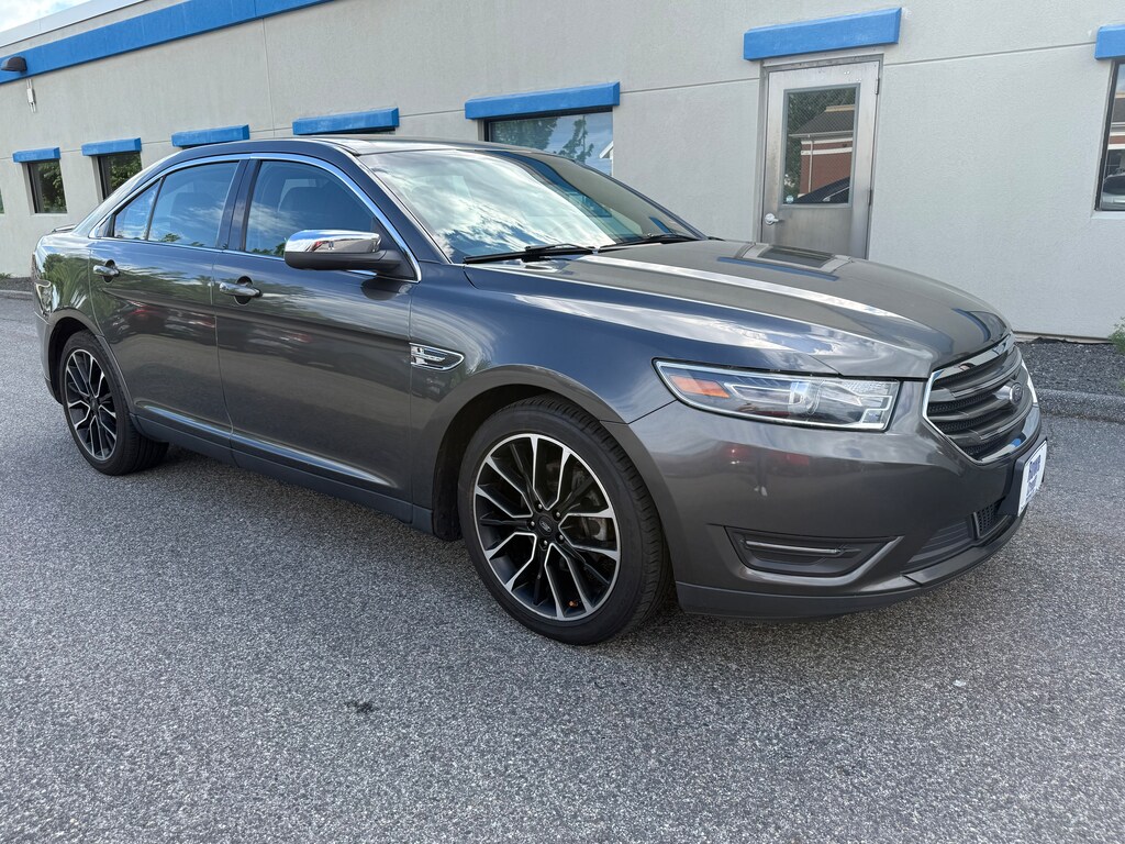 Used 2018 Ford Taurus Limited AWD Sedan