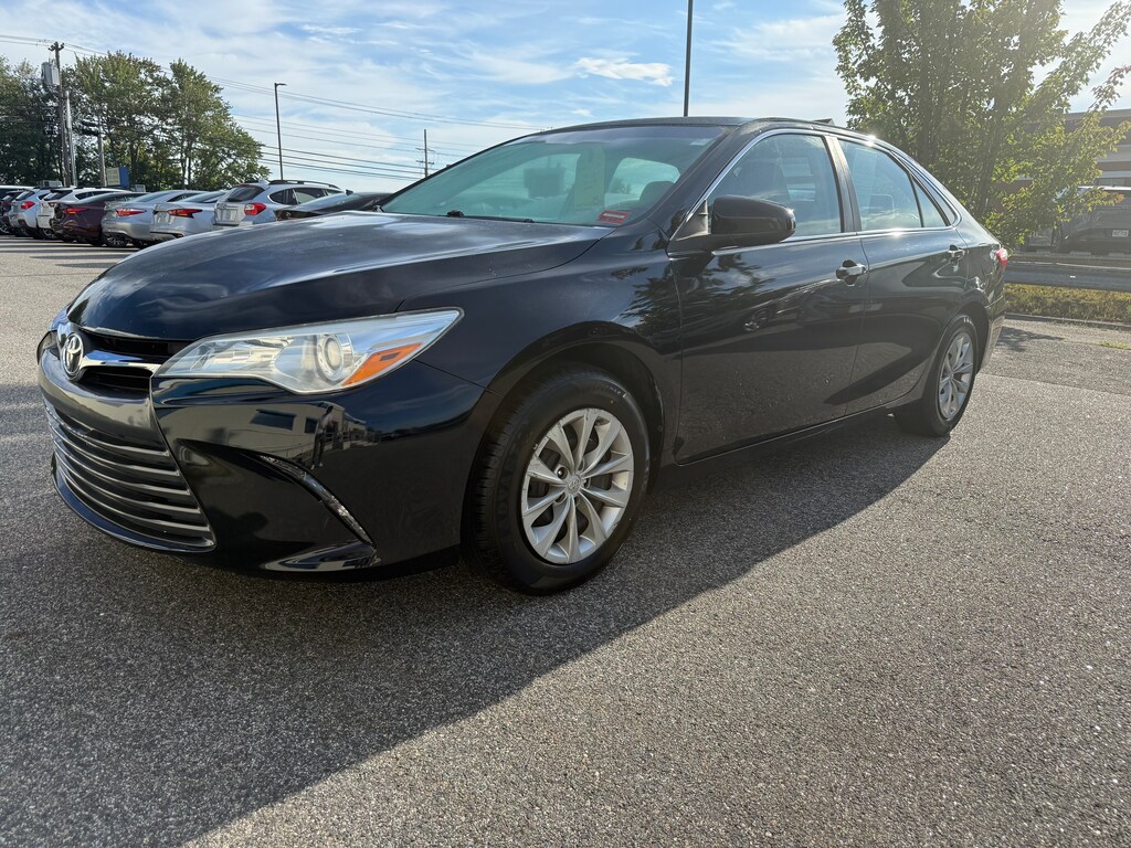 Used 2016 Toyota Camry Sedan