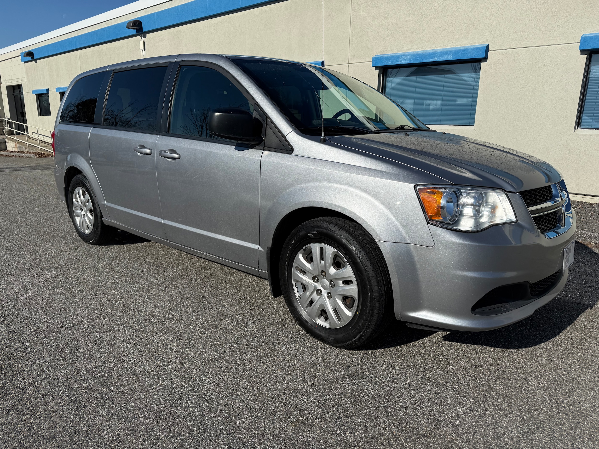2018 Dodge Grand Caravan SE's photo
