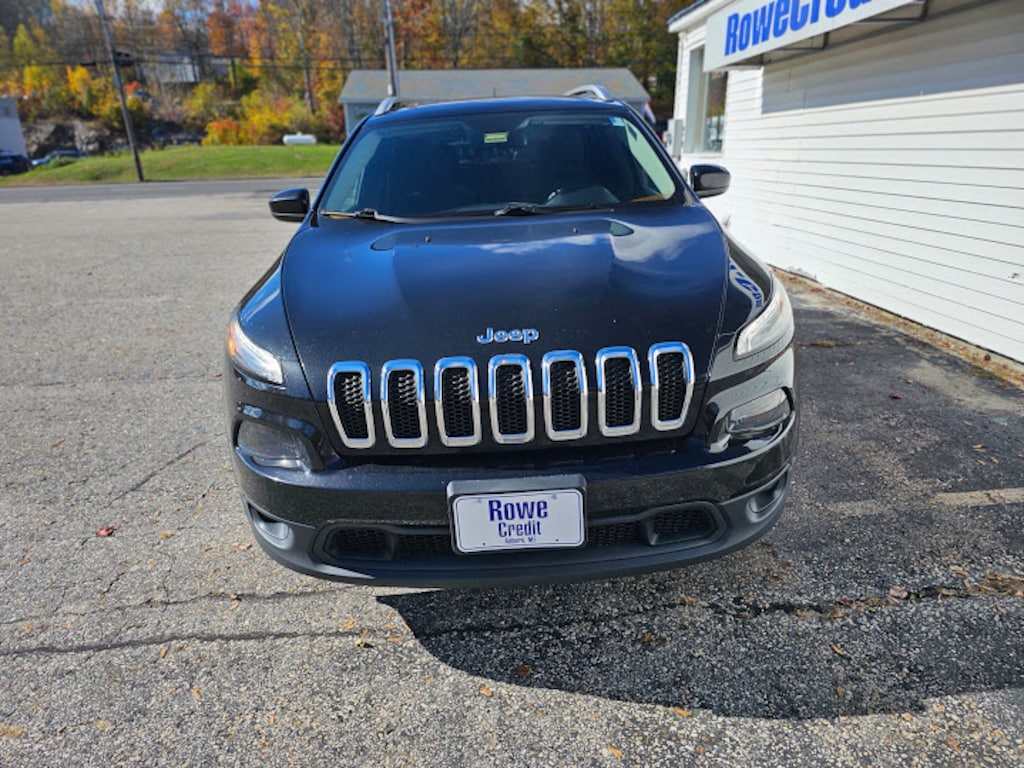 Used 2016 Jeep Cherokee Latitude 4x4 SUV