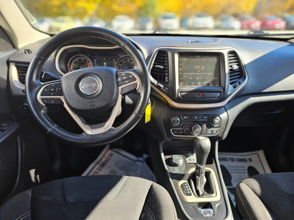 Used 2016 Jeep Cherokee Latitude 4x4 SUV