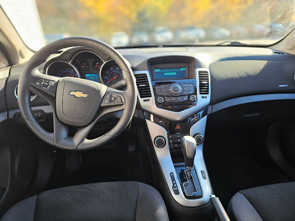 Used 2016 Chevrolet Cruze Limited 1LT Auto Sedan