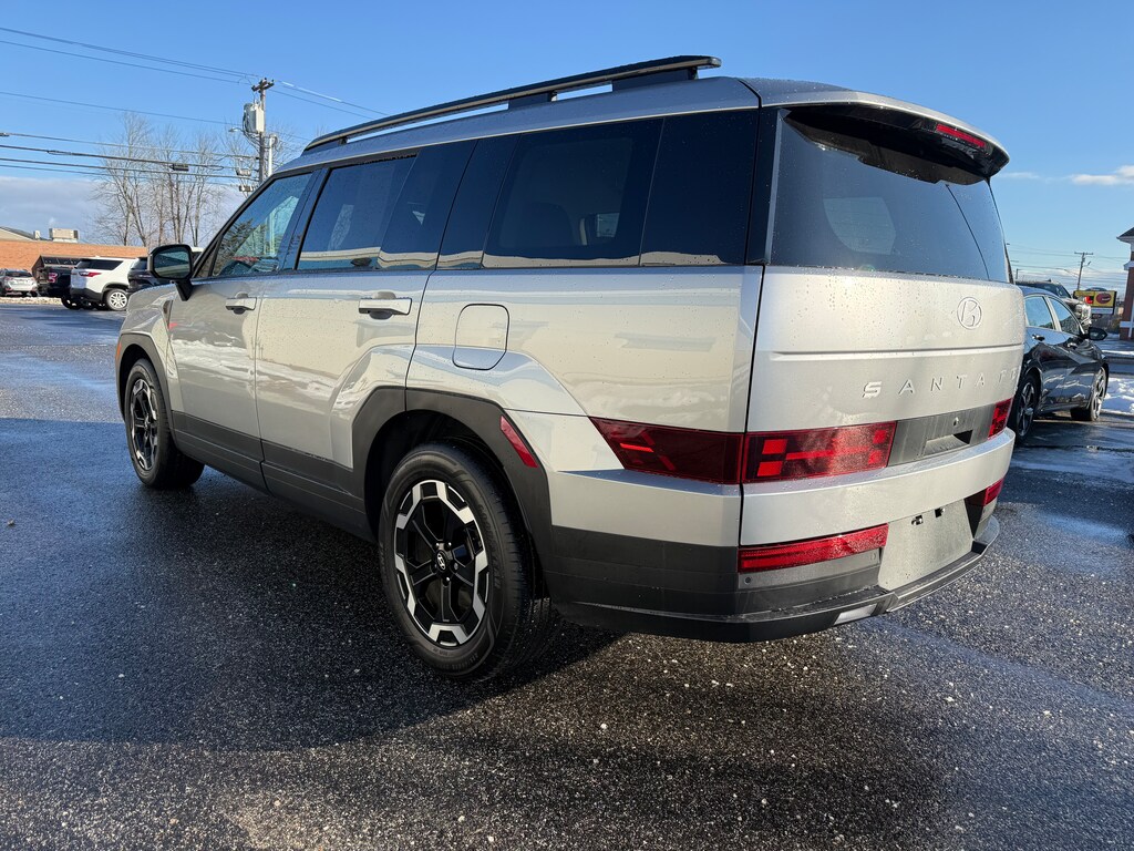 Used 2024 Hyundai Santa Fe SEL SUV