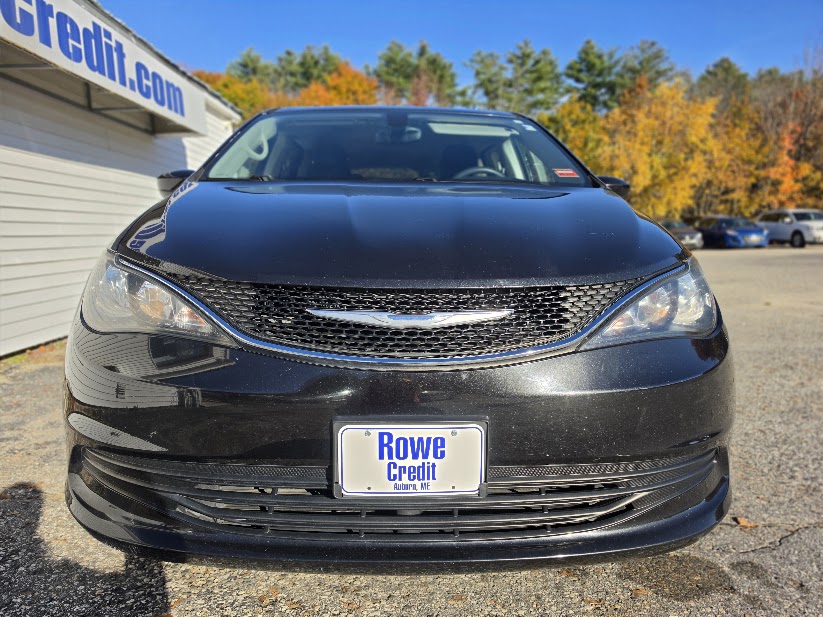Used 2017 Chrysler Pacifica Touring Van